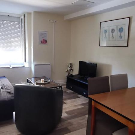 Апартаменты Location G&W, Tres Proche Sanctuaires Лурд Экстерьер фото